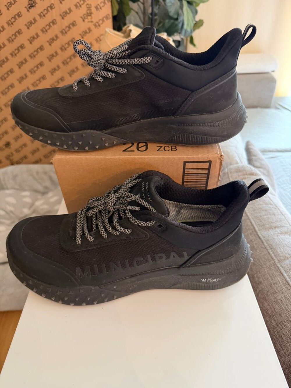 Municipal M.OG Sport Utility Sneakers — Black | Men's 11